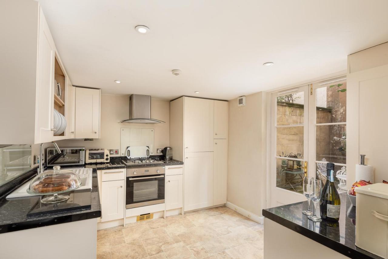 Abbey Mews In The Heart Of Bath, Bath Keys Apartamento Exterior foto